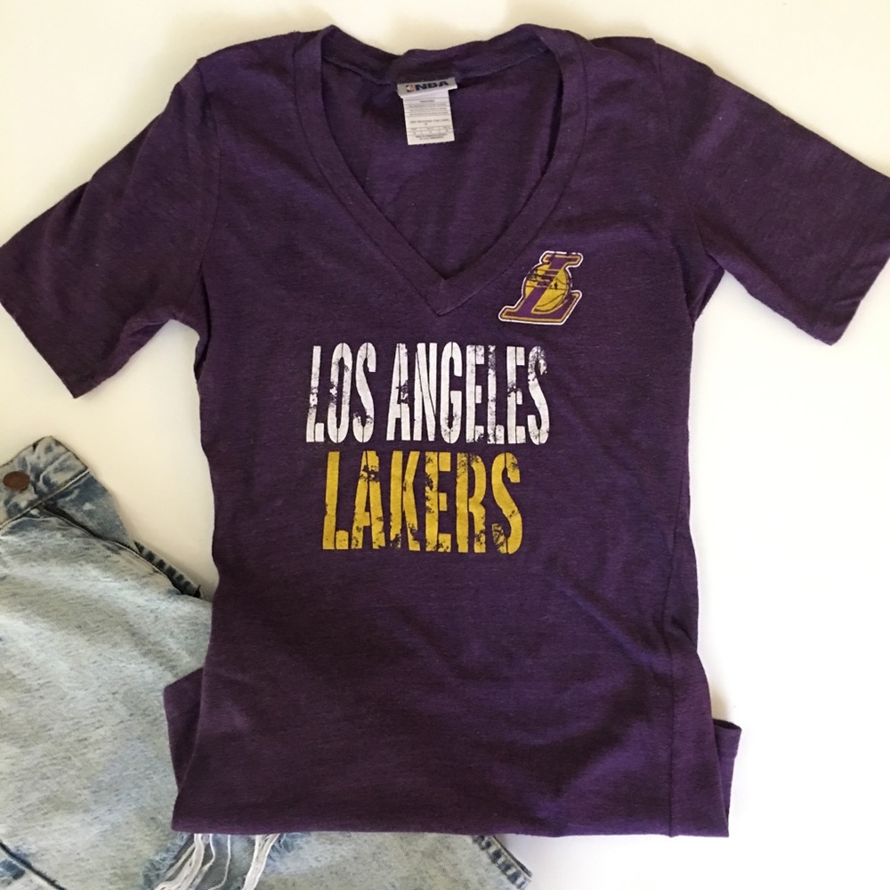 LAKERS T! 🏀💜